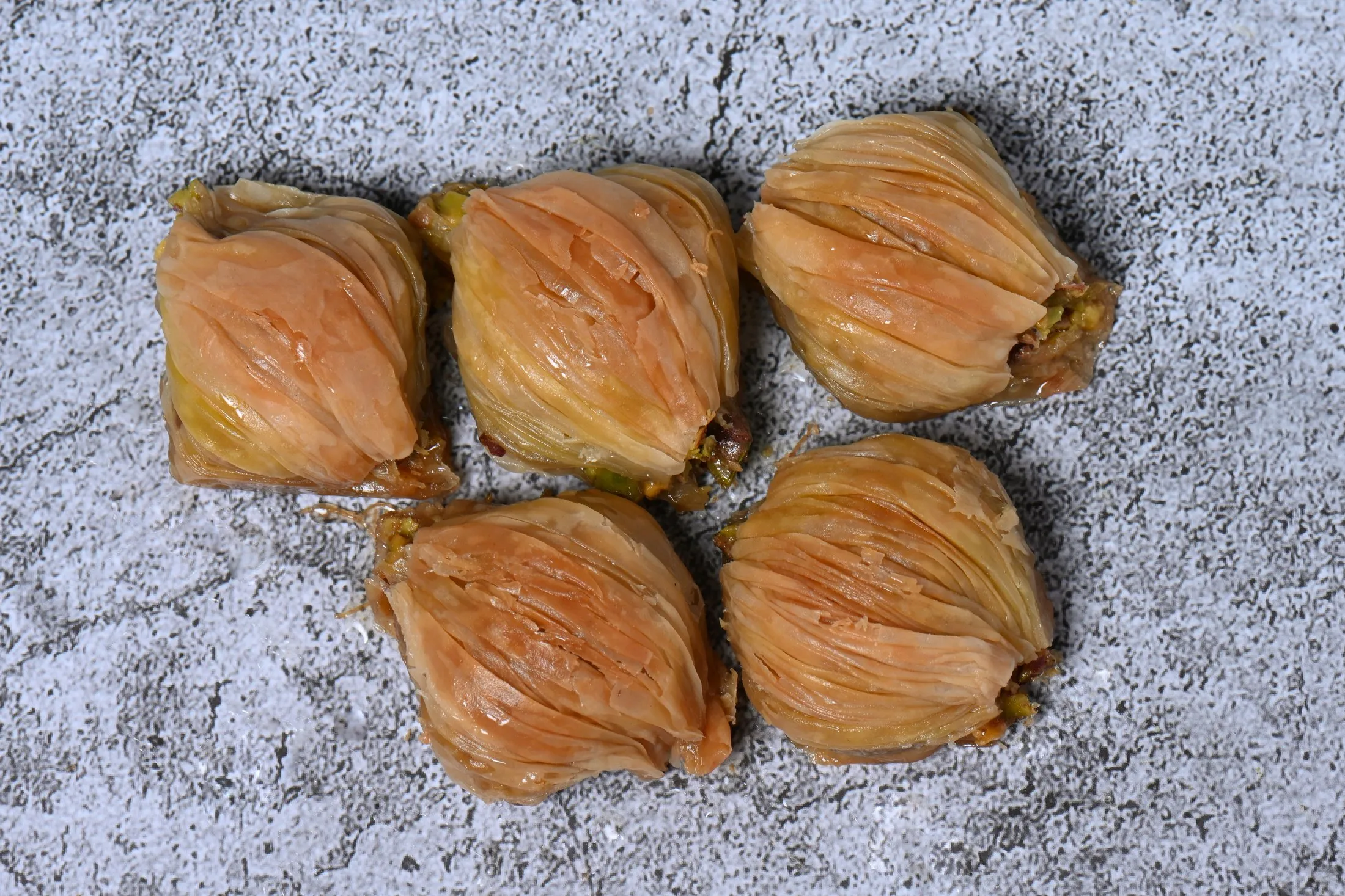 Midye Baklava mit Pistazien